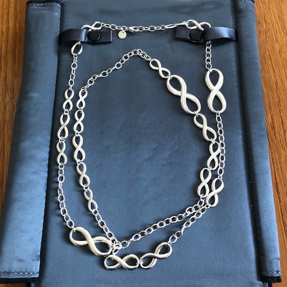 Tiffany & Co Infinity Necklace (SOLD OUT) - Picture 2 of 8